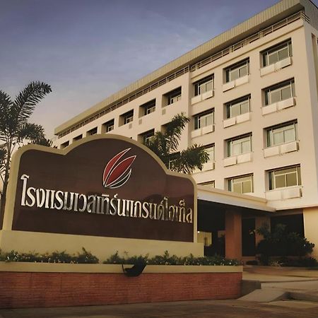 Western Grand Hotel Ratchaburi Ban Bang Kra Bagian luar foto