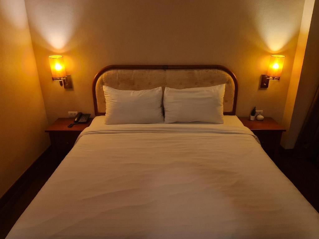 Western Grand Hotel Ratchaburi Ban Bang Kra Bagian luar foto